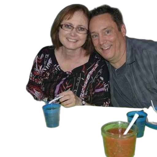 staff, jewelry, bottle, family, enjoys, meal, together, restaurant transparent PNG cut-out