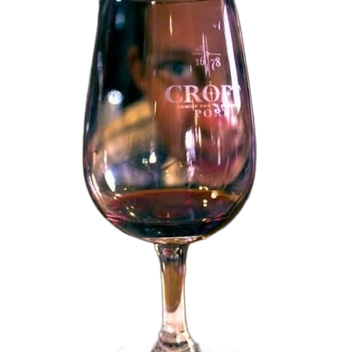 crown, bottle, food, 3d render, photorealistic, close-up, wine, glass transparent PNG cut-out